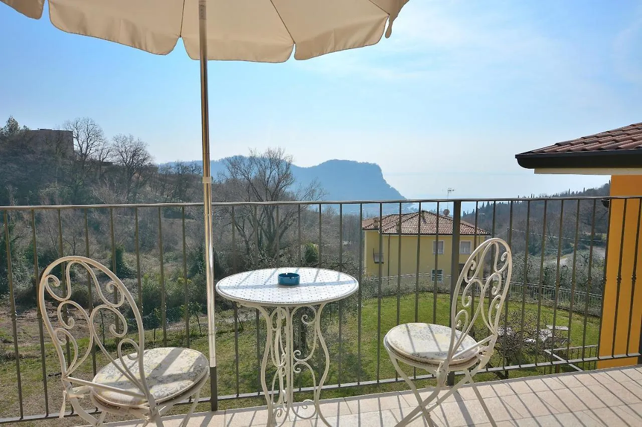 Blue Apartment In Marciaga Di Costermano Italy